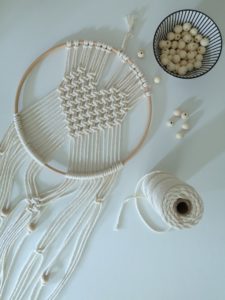 Macrame wandhanger in cirkel